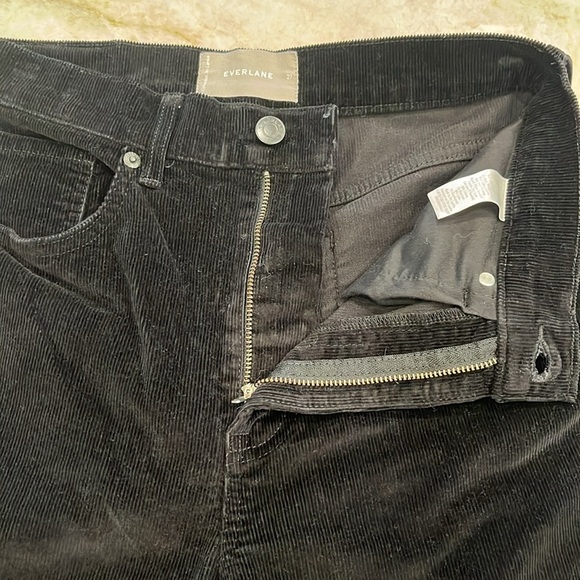 Everlane Baby Cord Cheeky Straight Crop Jeans | Black | Size 27x26 - Picture 5 of 15